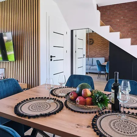 2 Bedroom Cozy In